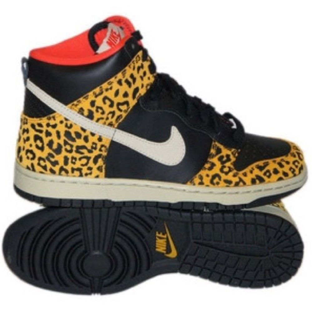 Nike Black and Gold Leopard Dunks Sneakers 🐆
